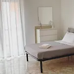 Andrea Da Apartamento *